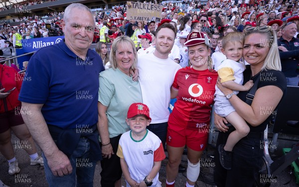250426 - England v Wales, 2026 Guinness Women’s 6 Nations - Freya Bell of Wales with her family after receiving her first cap
