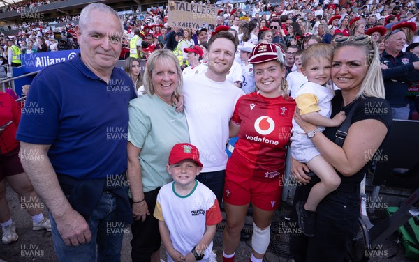 250426 - England v Wales, 2026 Guinness Women’s 6 Nations - Freya Bell of Wales with her family after receiving her first cap