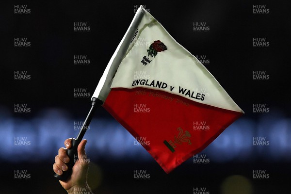 260222 - England v Wales - Guinness Six Nations 2022 - Assistant Referee touch flag