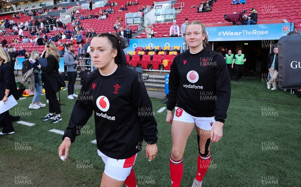 300324 - England v Wales, Guinness Women’s 6 Nations - Sian Jones of Wales and Carys Cox of Wales come out for warm up