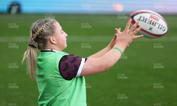 300324 - England v Wales, Guinness Women’s 6 Nations - Molly Reardon of Wales during warm up