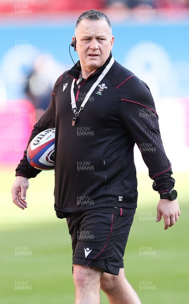 300324 - England v Wales, Guinness Women’s 6 Nations - Shaun Connor, Wales Women attack coach, during warm up