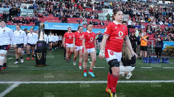 300324 - England v Wales, Guinness Women’s 6 Nations - Bethan Lewis of Wales walk out at the start of the match