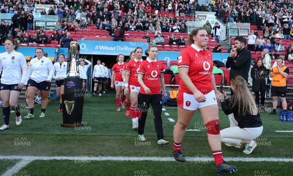 300324 - England v Wales, Guinness Women’s 6 Nations - Gwenllian Pyrs of Wales  walks out at the start of the match