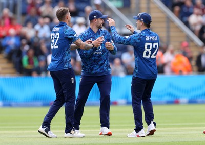 010625 - England v West Indies - 2nd ODI at Sophia Gardens - Brydon Carse of England celebrates with team mates after Jewel Andrew is caught by Will Jacks