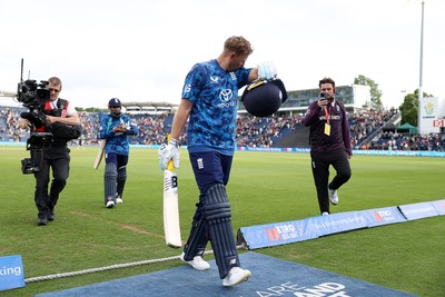 010625 - England v West Indies - 2nd ODI at Sophia Gardens - Joe Root of England leaves the field, as he becomes England�s highest ever run scorer