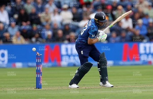010625 - England v West Indies - 2nd ODI at Sophia Gardens - Jos Buttler of England is bowled out by Alzarri Joseph of West Indies