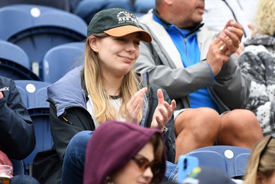 160526 - England Women v New Zealand Women - Metro Bank One Day International - Fans