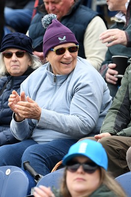 160526 - England Women v New Zealand Women - Metro Bank One Day International - Fans