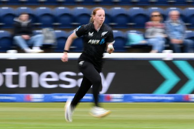 160526 - England Women v New Zealand Women - Metro Bank One Day International - Bree Illing of New Zealand Women bowling
