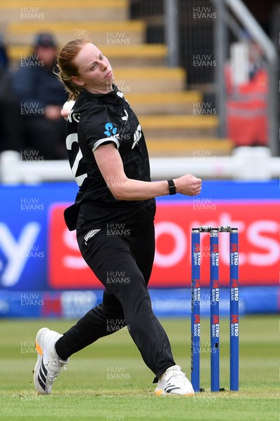 160526 - England Women v New Zealand Women - Metro Bank One Day International - Bree Illing of New Zealand Women bowling
