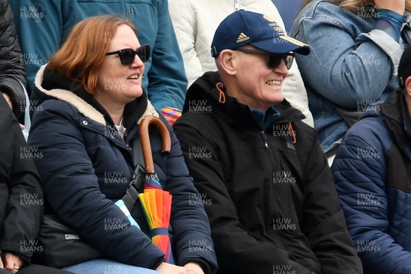 160526 - England Women v New Zealand Women - Metro Bank One Day International - Fans