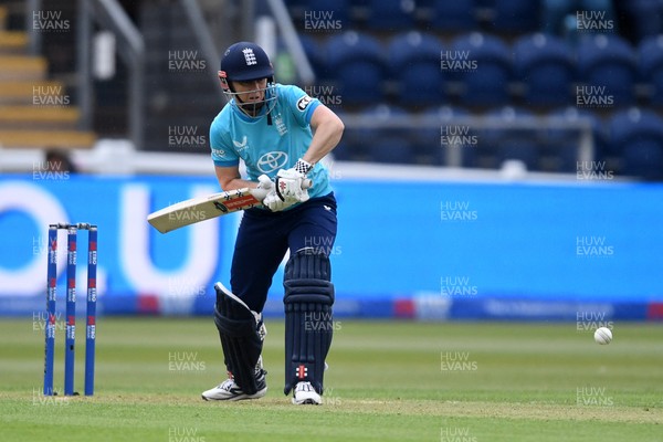 160526 - England Women v New Zealand Women - Metro Bank One Day International - Heather Knight of England Women batting