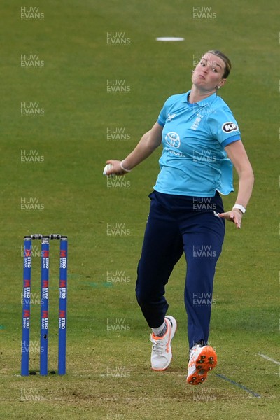 160526 - England Women v New Zealand Women - Metro Bank One Day International - Lauren Bell of England Women bowling