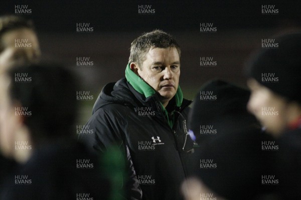 06.02.10 England v Wales - Women's - 6 Nations -  Wales coach Jason Lewis. 