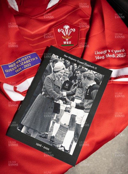 140922 - England Women v Wales Women, Women’s Rugby World Cup Warm-up Match - The Wales match shirt and match programme with a tribute to HM Queen Elizabeth II ahead of the match