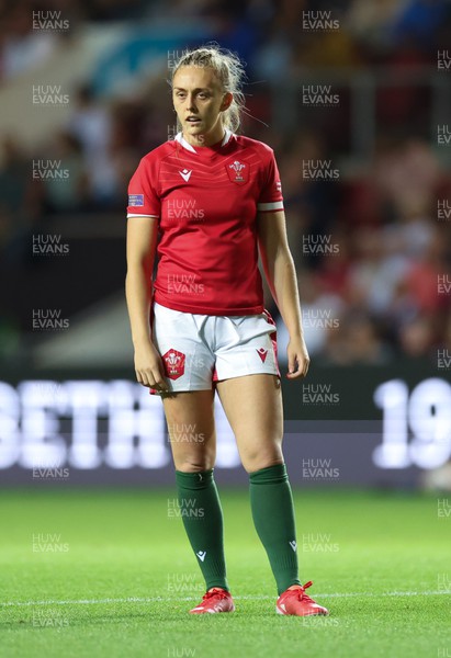 140922 - England Women v Wales Women, Women’s Rugby World Cup Warm-up Match - Hannah Jones of Wales