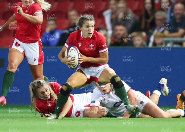 140922 - England Women v Wales Women, Women’s Rugby World Cup Warm-up Match - Jasmine Joyce of Wales