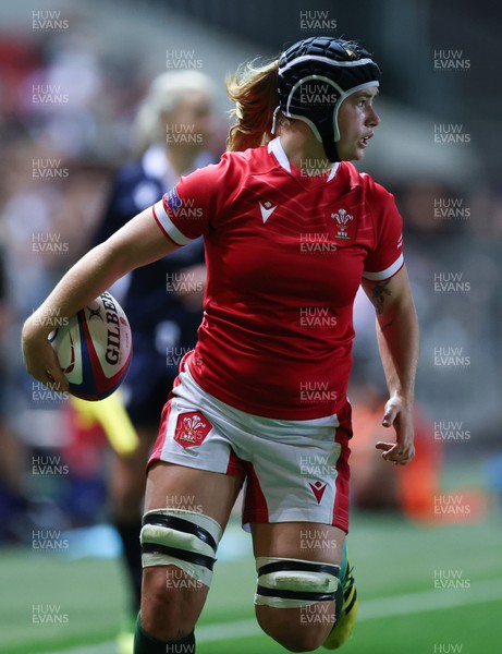 140922 - England Women v Wales Women, Women’s Rugby World Cup Warm-up Match - Beth Lewis of Wales