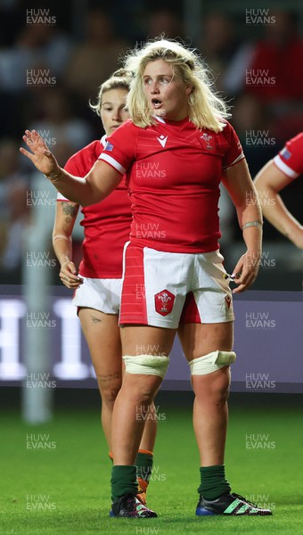 140922 - England Women v Wales Women, Women’s Rugby World Cup Warm-up Match - Alex Callender of Wales
