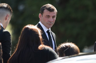 280918 - Enzo Calzaghe Funeral, Newbridge, South Wales - Former World Champion Joe Calzaghe arrives at the church for the funeral of  his father and boxing trainer Enzo Calzaghe