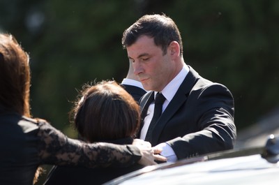 280918 - Enzo Calzaghe Funeral, Newbridge, South Wales - Former World Champion Joe Calzaghe arrives at the church for the funeral of  his father and boxing trainer Enzo Calzaghe