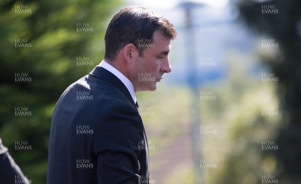 280918 - Enzo Calzaghe Funeral, Newbridge, South Wales - Former World Champion Joe Calzaghe arrives at the church for the funeral of  his father and boxing trainer Enzo Calzaghe