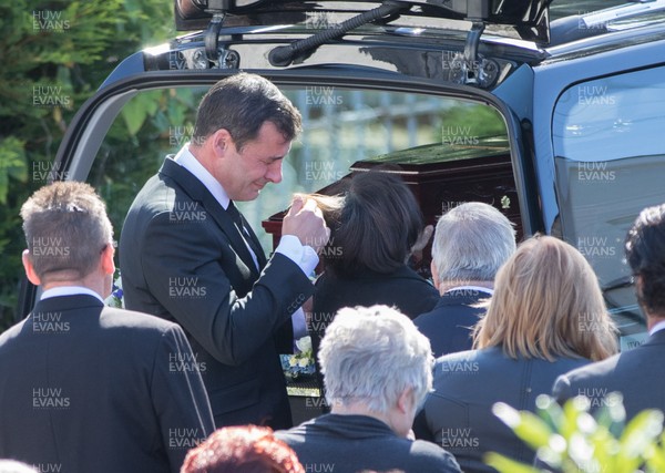 280918 - Enzo Calzaghe Funeral, Newbridge, South Wales - Former World Champion boxer Joe Calzaghe after the funeral of his father and boxing trainer Enzo Calzaghe