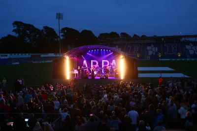 150918 - An Evening of ABBA at Sophia Gardens -  Stars of The West End bring the music of ABBA to  Sophia Gardens Cardiff 