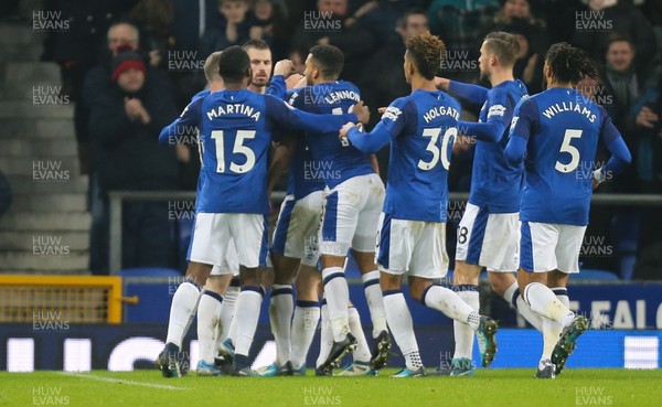 181217 - Everton v Swansea City, Premier League - Everton players celebrate after Dominic Calvert-Lewin of Everton scores from Wayne Rooney's saved penalty shot