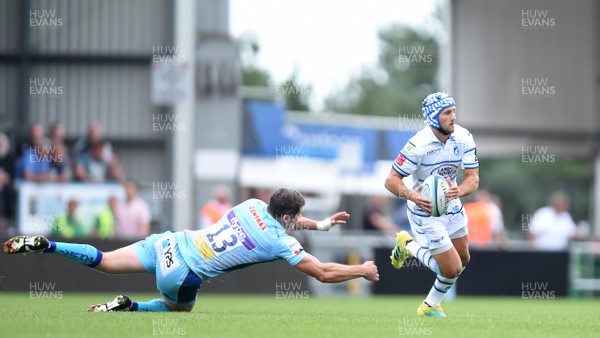 180818 - Exeter Chiefs v Cardiff Blues - Preseason Friendly - Matthew Morgan of Cardiff Blues gets away from Ian Whitten of Exeter Chiefs
