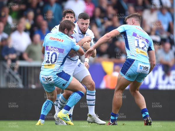 180818 - Exeter Chiefs v Cardiff Blues - Preseason Friendly - Aled Summerhill of Cardiff Blues is tackled by Joe Simmonds of Exeter Chiefs