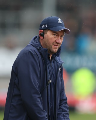 180126 - Exeter Chiefs v Cardiff Rugby - EPCR Challenge Cup - Cardiff Rugby head coach Corniel van Zyl during warm up