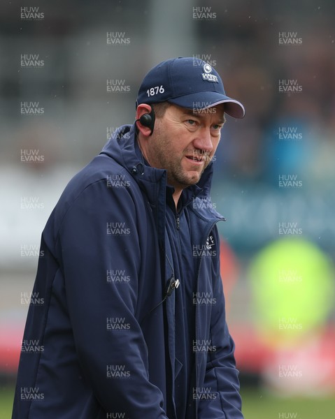 180126 - Exeter Chiefs v Cardiff Rugby - EPCR Challenge Cup - Cardiff Rugby head coach Corniel van Zyl during warm up