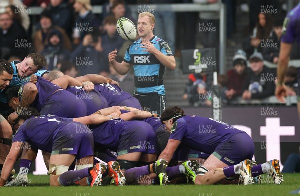 180126 - Exeter Chiefs v Cardiff Rugby - EPCR Challenge Cup - Johan Mulder of Cardiff Rugby