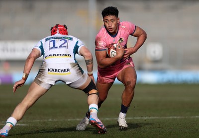 150225 - Exeter Chiefs v Gloucester Rugby - Premiership Cup Pool E - Greg Fisilau of Exeter 