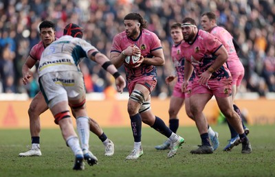 150225 - Exeter Chiefs v Gloucester Rugby - Premiership Cup Pool E - Ethan Roots of Exeter 