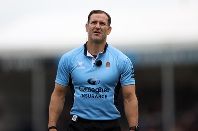 110525 - Exeter Chiefs v Northampton Saints - Gallagher Premiership - Referee Karl Dickson