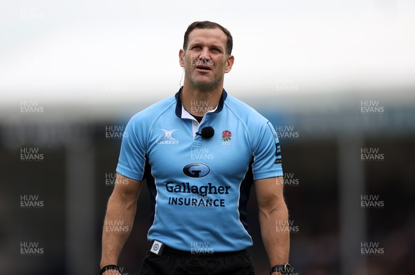 110525 - Exeter Chiefs v Northampton Saints - Gallagher Premiership - Referee Karl Dickson