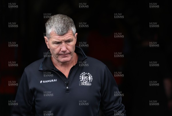 110525 - Exeter Chiefs v Northampton Saints - Gallagher Premiership - Exeter Director of Rugby Rob Baxter 