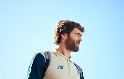 140326 - Exeter City v Cardiff City - Sky Bet League 1 - Calum Chambers of Cardiff City arrives ahead of kick off 