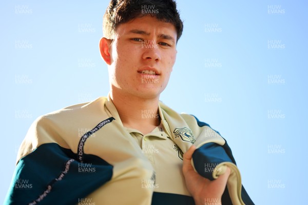 140326 - Exeter City v Cardiff City - Sky Bet League 1 - Rubin Colwill of Cardiff City arrives ahead of kick off 