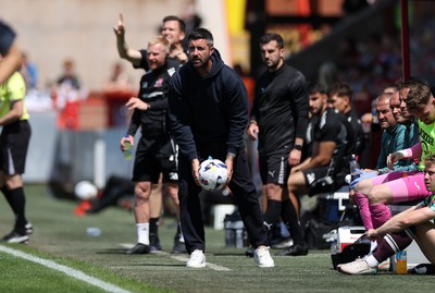 260725 - Exeter City v Swansea City - Pre Season Friendly - Swansea City Manager Alan Sheehan  