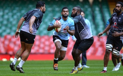 141114 - Fiji Rugby Training -Nikola Matawalu during training