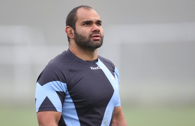 16.11.10.. Fiji Rugby Training session, Treforest -  Fiji's Deacon Manu during training 