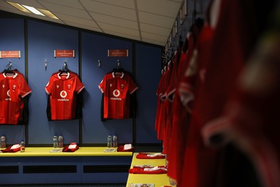 040726 - Fiji v Wales - Nations Championship - Wales Dressing Room before the game