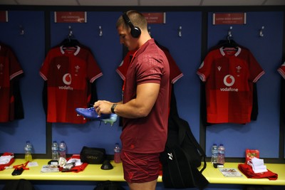 040726 - Fiji v Wales - Nations Championship - Joe Hawkins in the dressing room before the game
