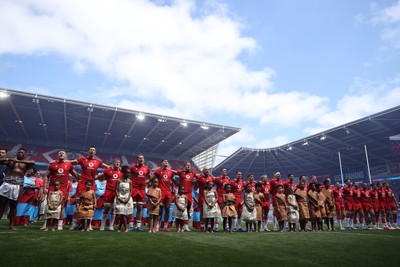 040726 - Fiji v Wales - Nations Championship - Wales sing the anthem