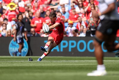 040726 - Fiji v Wales - Nations Championship - Dan Edwards of Wales kicks the conversion