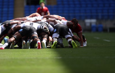 040726 - Fiji v Wales - Nations Championship - Scrum